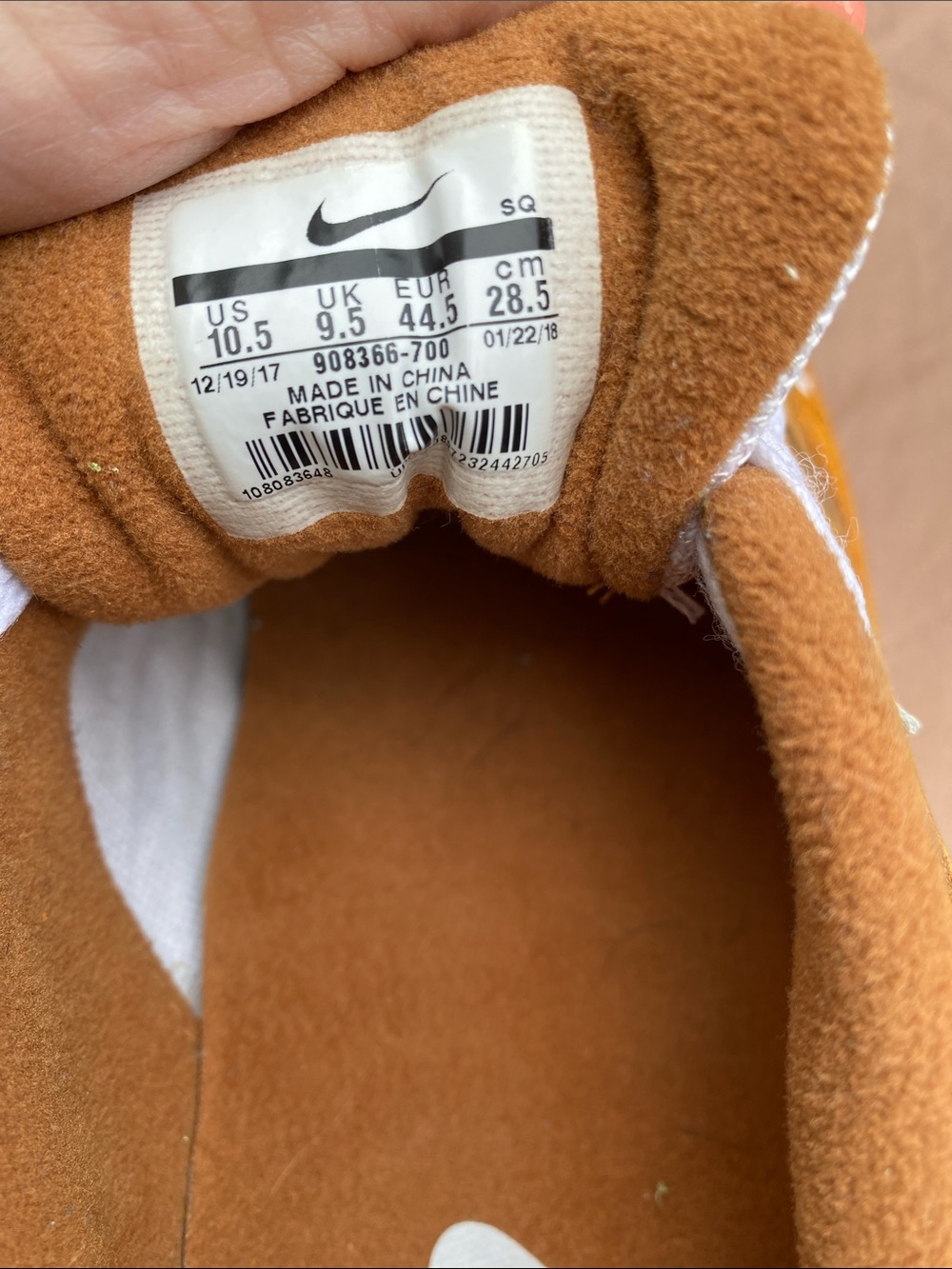 Nike Air Max 1 Premium Retro “Curry” White and Mustard Suede Mesh Trainer - Picture 11 of 16